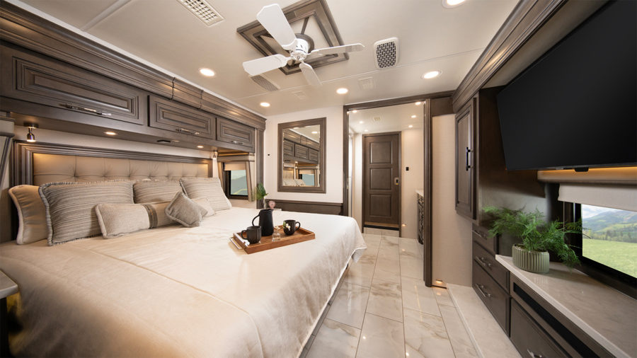 2026 Anthem - MY26 Anthem Blackout bed WEB