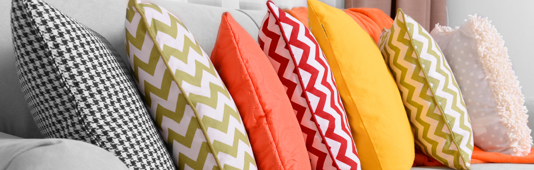 10 Ways to Decorate Your RV Interior on a Dime