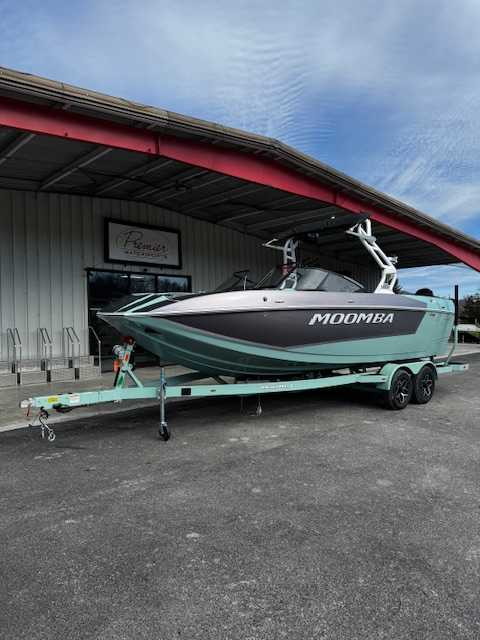 2025 Moomba Mojo - Gray, 23ft | Premier Watersports